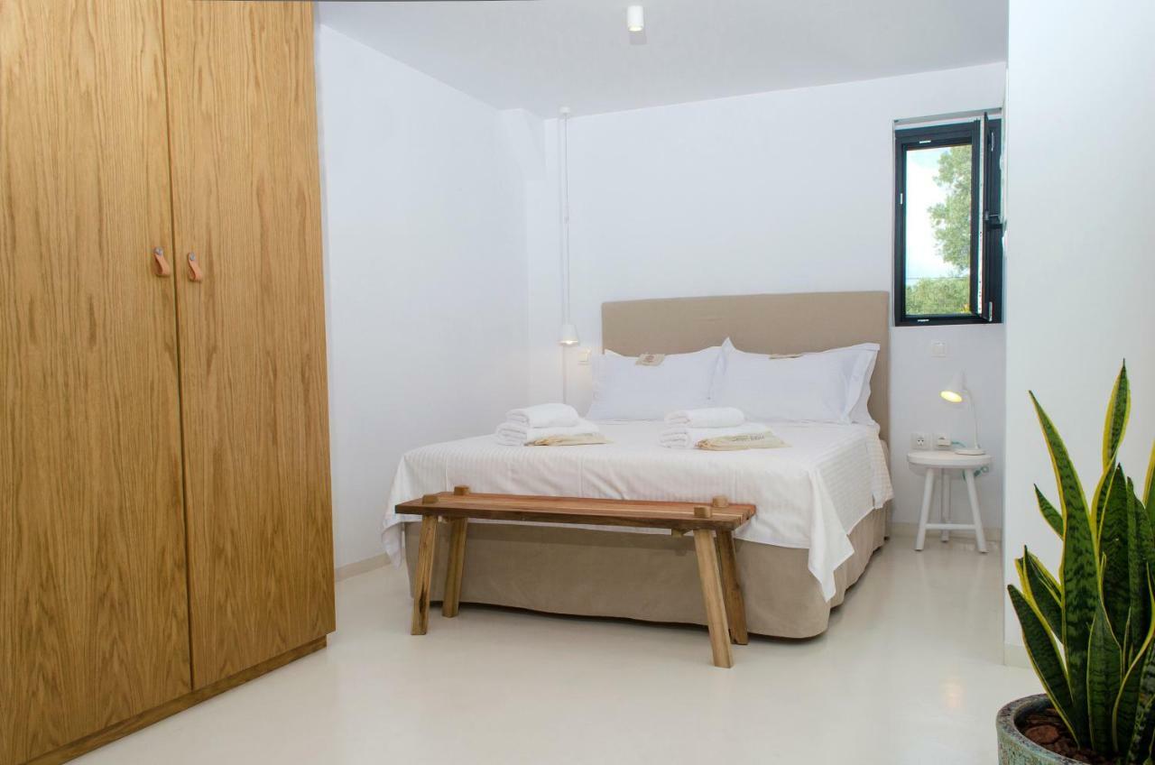 Thea Suites Nea Kallikrateia Exterior foto